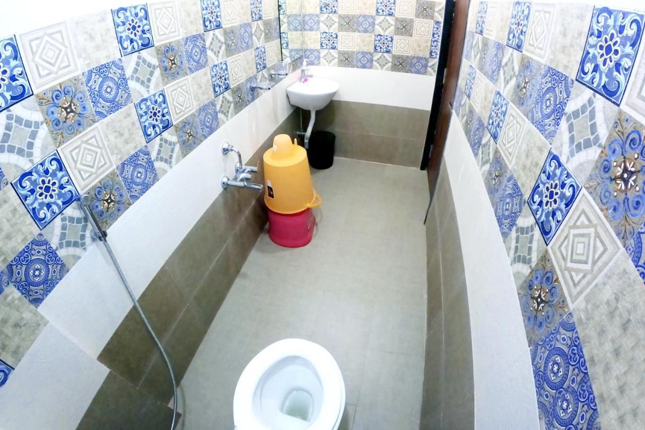 שירדי Hotel United House מראה חיצוני תמונה